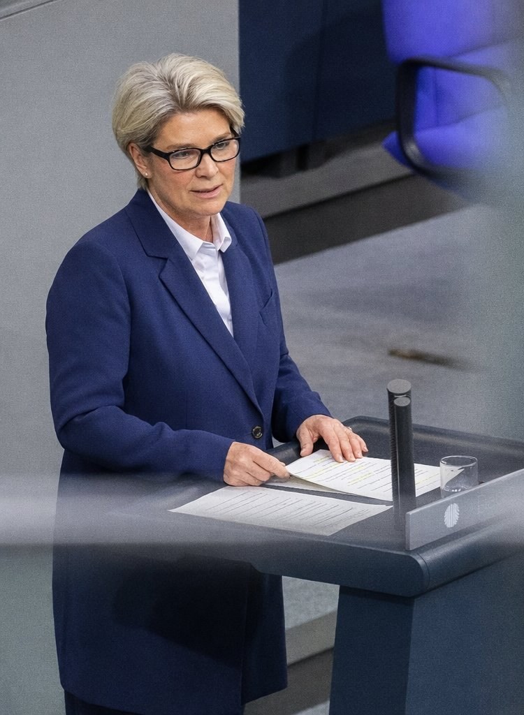 Simone Borchardt MdB – Offizielles Pressefoto 2